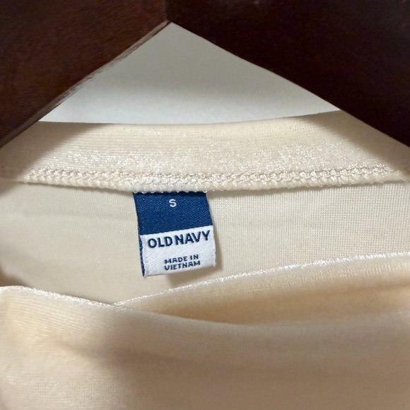 Old Navy Cream Tank Top - Picture 3 of 3